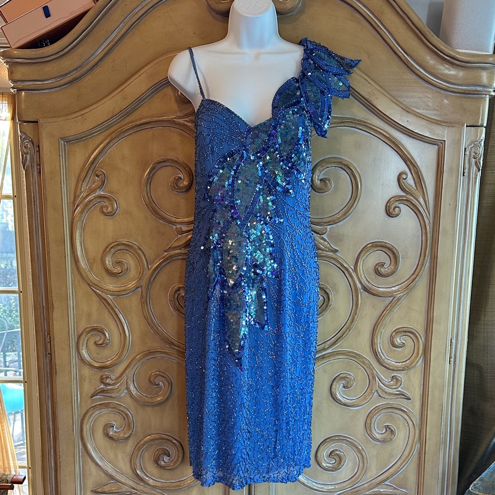 Elegant One-Shoulder Periwinkle Blue Sequin Dress